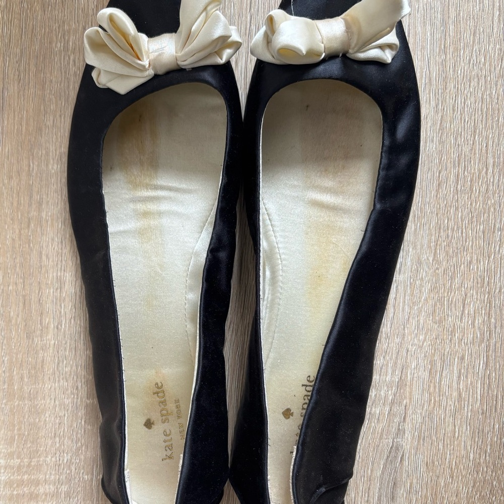 Kate Spade Black Satin Flats w/ Bows – 9.5